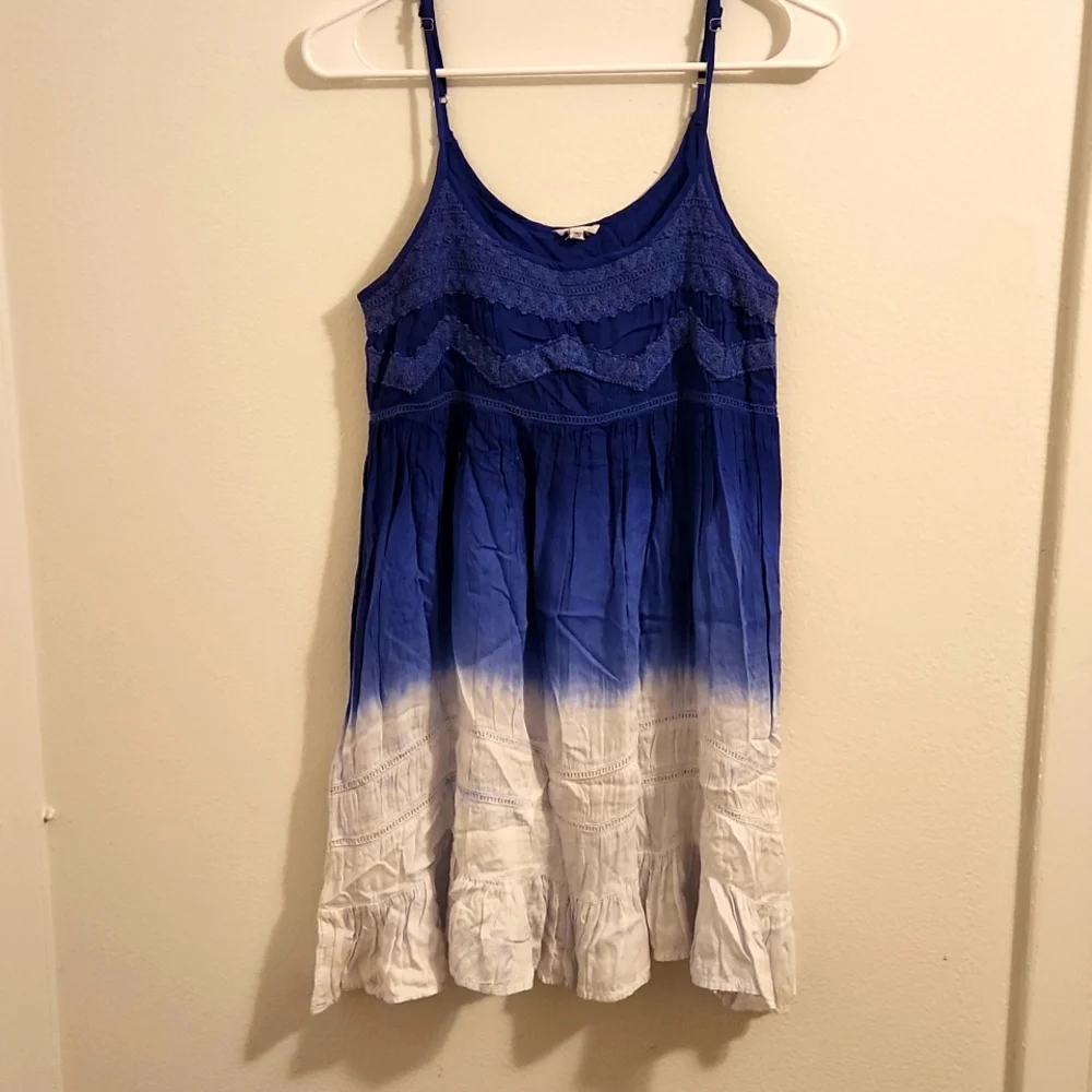 Dress - Picture 1 of 2